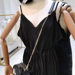<b>플리츠 나시 스트랩 점프수트</b>
