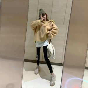 <b>형광 양털 뽀글이 집업 맨투맨</b>