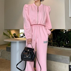 <b>양기모 퍼프 크롭 집업 투웨이 팬츠 트레이닝 세트</b>